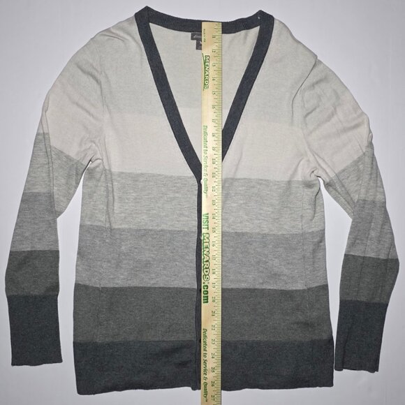 Eddie Bauer Womens Gray and White Striped Cardigan Sweater Size Large - Picture 12 of 12